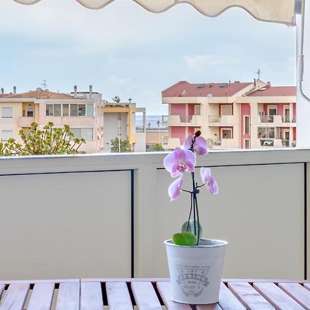 Ferienwohnung Casa Andrea A 1,5 Km Dal Mare! Quartu SantʼElena Exterior foto